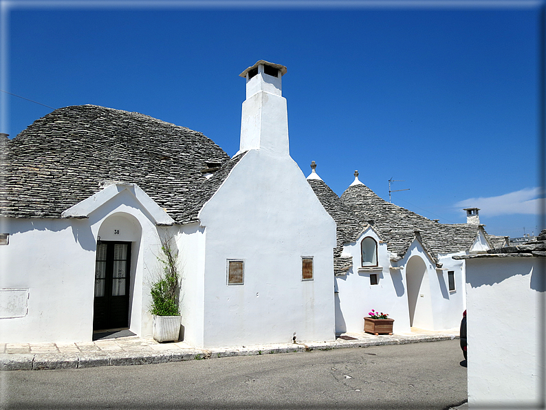 foto Alberobello